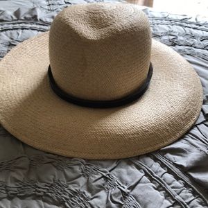 Janessa Leone Gloria Hat - Size Small